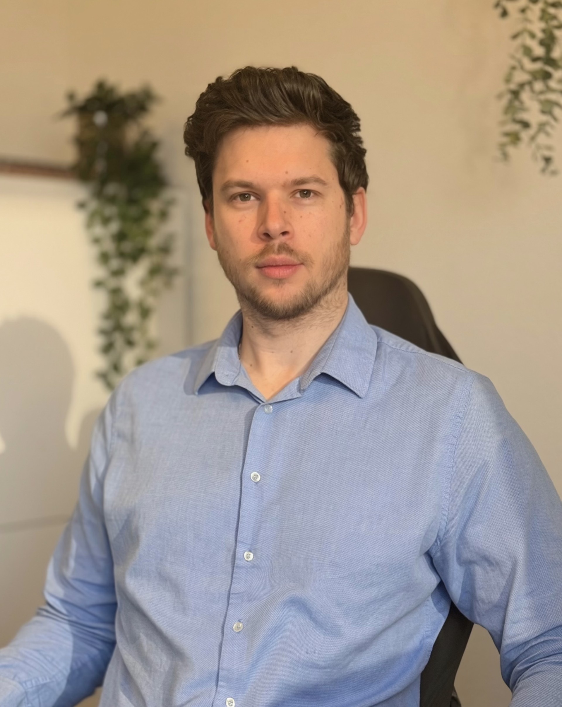 Daniele Mele – Autor